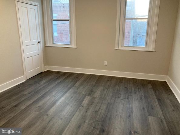 1343 S Hollywood Street, Philadelphia PA 19146