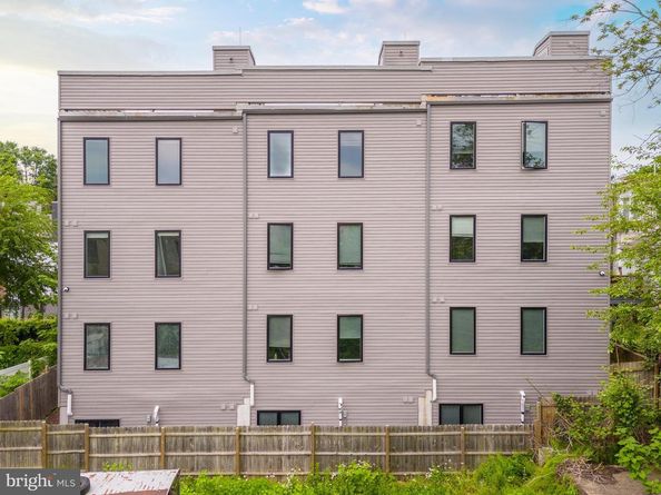 85 E Sharpnack Street, Philadelphia PA 19119