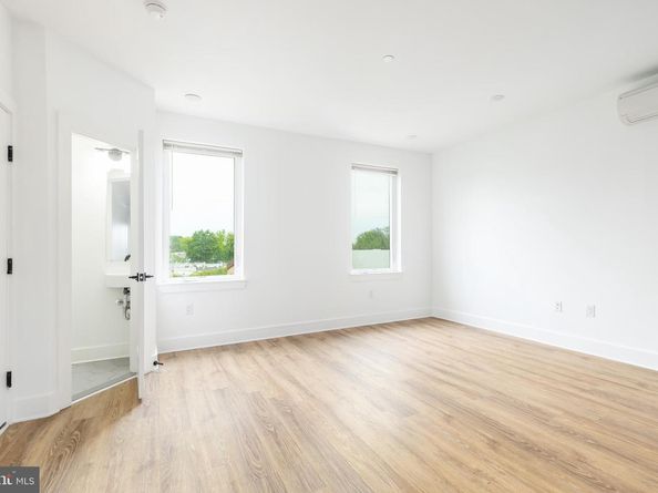 85 E Sharpnack Street, Philadelphia PA 19119