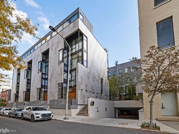 249 S 24TH Street H, Philadelphia PA 19103