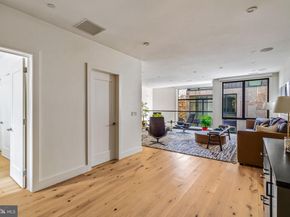 249 S 24TH Street H, Philadelphia PA 19103