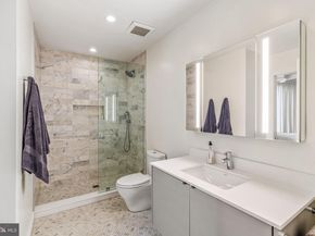 249 S 24TH Street H, Philadelphia PA 19103