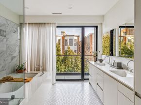 249 S 24TH Street H, Philadelphia PA 19103