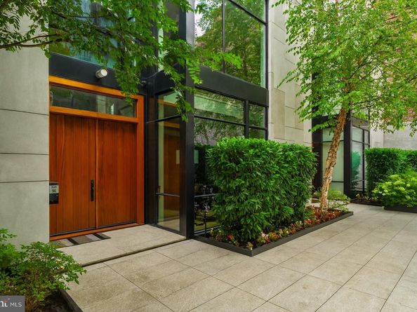 249 S 24TH Street H, Philadelphia PA 19103