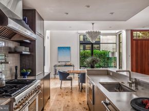249 S 24TH Street H, Philadelphia PA 19103