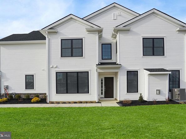 506 Mcnaney Farm Dr Lot # 27, Warrington PA 18976
