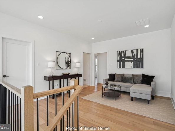2830 N Tacoma Street, Arlington VA 22213