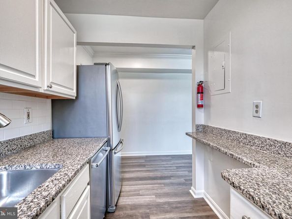 5 46TH Street SE 6, Washington DC 20019