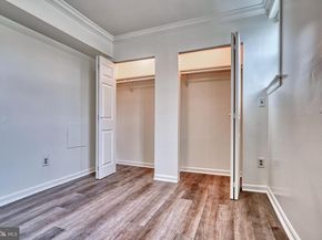 5 46TH Street SE 6, Washington DC 20019