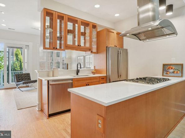 520 1/2 13TH Street SE B, Washington DC 20003