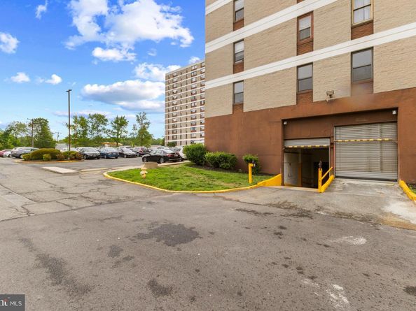 4600 Duke Street 613, Alexandria VA 22304
