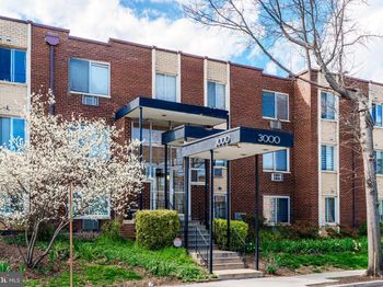 3000 7TH Street NE