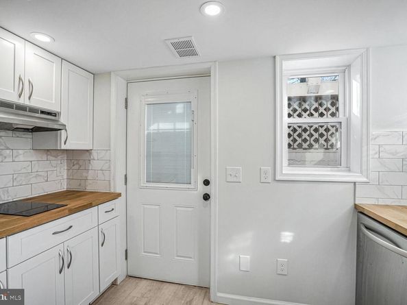 4224 Van Ness Street NW, Washington DC 20016