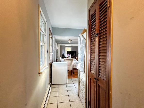 910 Magnolia Avenue, Croydon PA 19021