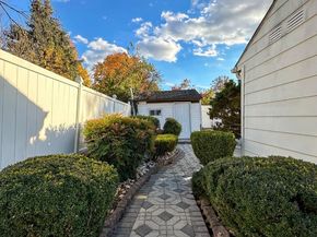 910 Magnolia Avenue, Croydon PA 19021