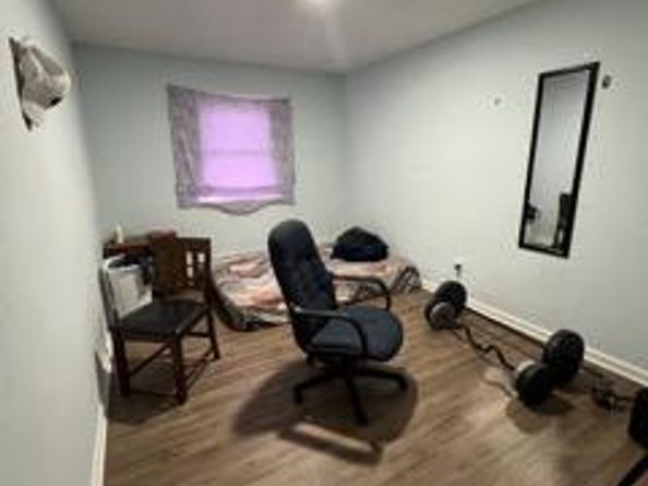 910 Magnolia Avenue, Croydon PA 19021
