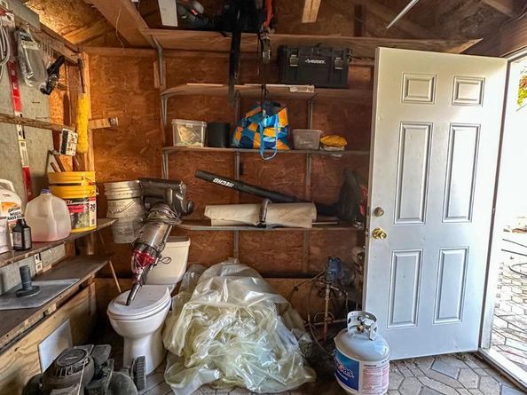 910 Magnolia Avenue, Croydon PA 19021