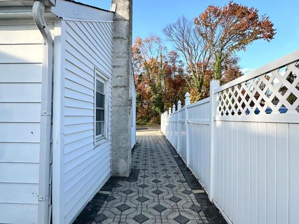 910 Magnolia Avenue, Croydon PA 19021