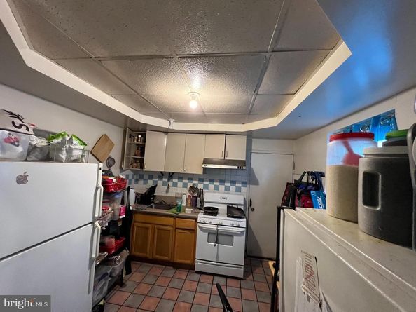 1908 S 7TH Street, Philadelphia PA 19148