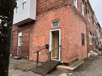 528 E Willard Street
