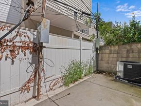 427 Tasker Street, Philadelphia PA 19148