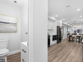 427 Tasker Street, Philadelphia PA 19148