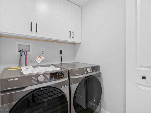 427 Tasker Street, Philadelphia PA 19148