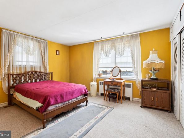 1135 E Johnson Street, Philadelphia PA 19138