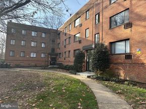 4733 1st Street SW 102, Washington DC 20032