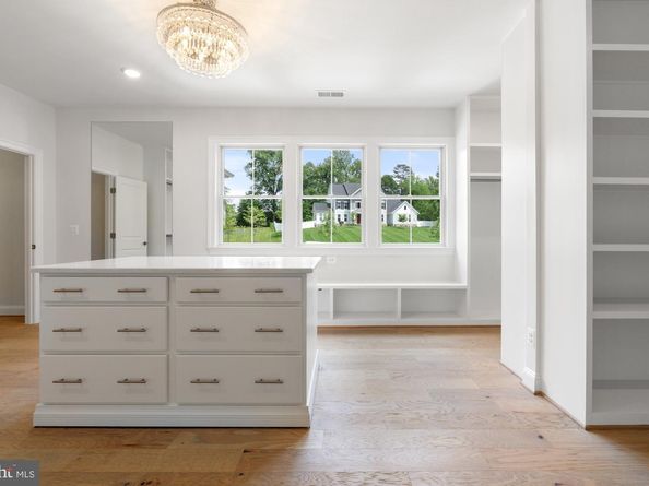 3006 Weber Place, Oakton VA 22124