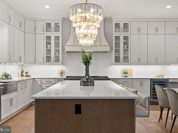 3006 Weber Place, Oakton VA 22124