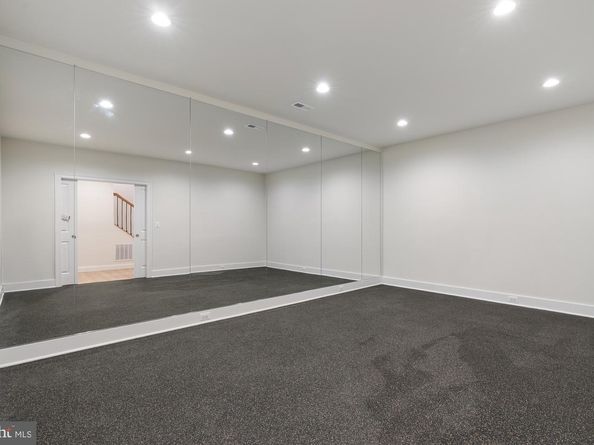 3006 Weber Place, Oakton VA 22124