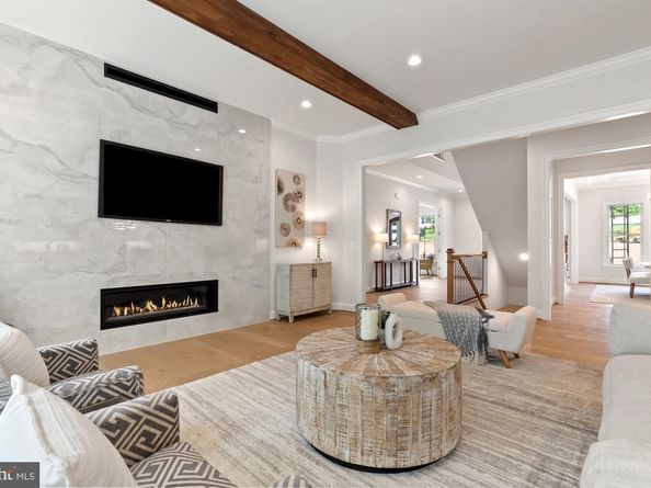 3006 Weber Place, Oakton VA 22124