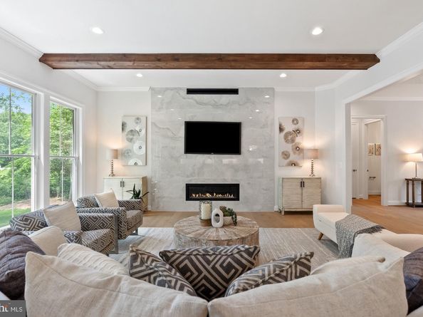 3006 Weber Place, Oakton VA 22124