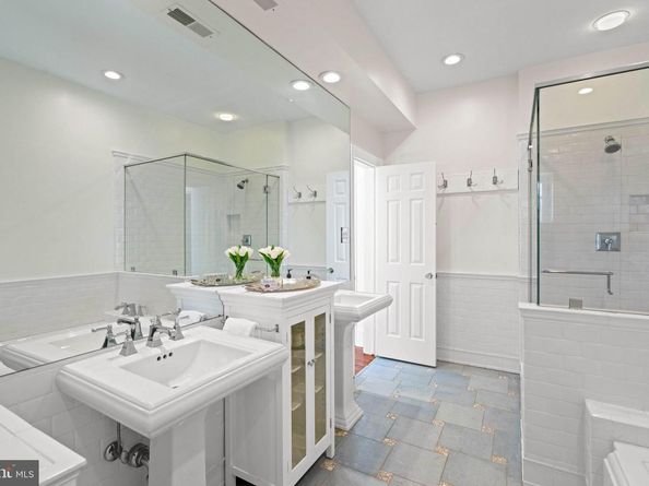 2325 Porter Street NW, Washington DC 20008