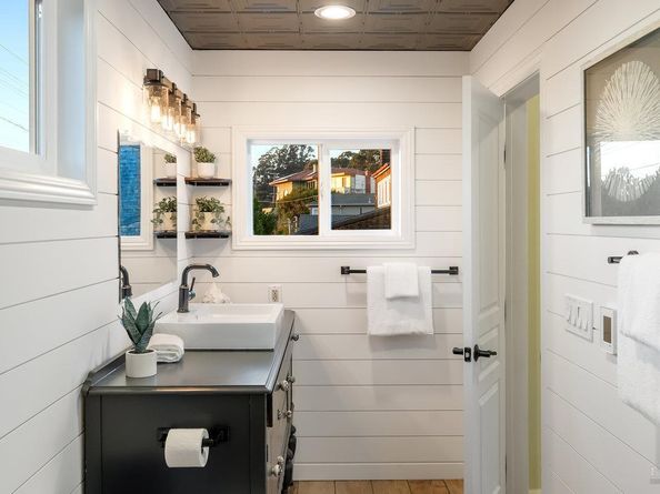 700 Ocean Avenue, Richmond CA 94801