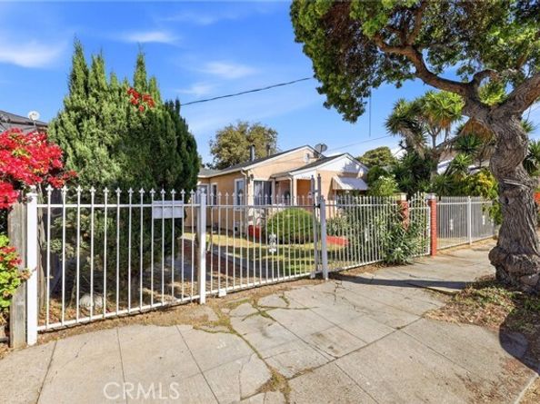 1029 73rd Ave, Oakland CA 94621