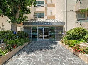 11225 Peach Grove Street 102, North Hollywood (los Angeles) CA 91601