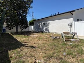 7737 Ferncola Avenue, Sun Valley (los Angeles) CA 91352