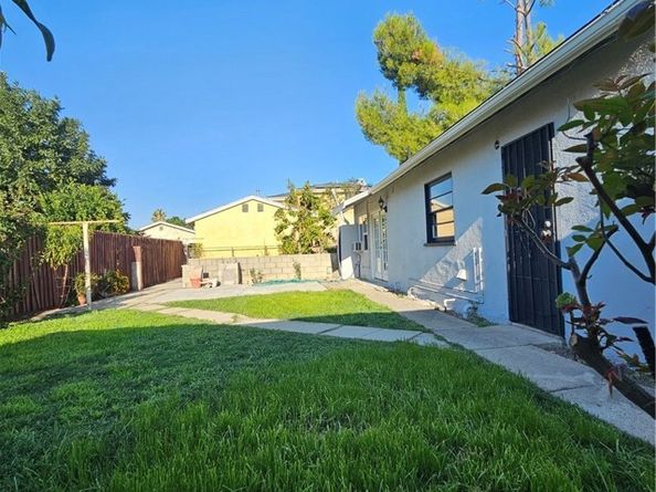 7418 Amigo Avenue, Reseda (los Angeles) CA 91335
