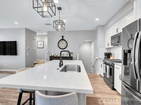 901 Sunset Rdg, Lake Forest (el Toro) CA 92610