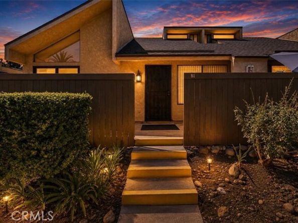 435 W 9th B1, Upland CA 91786