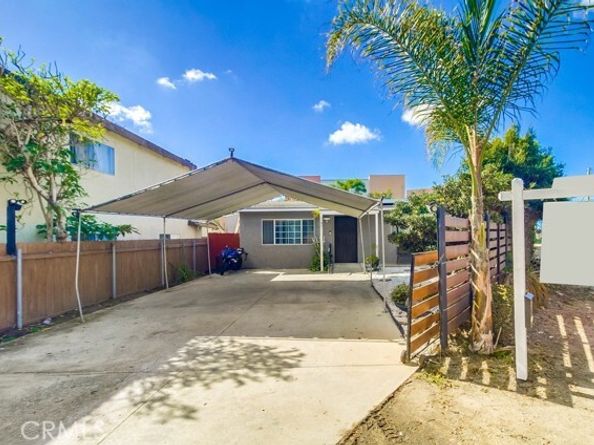 247 W Park, San Ysidro (san Diego) CA 92173
