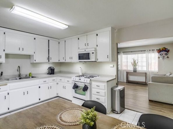 247 W Park, San Ysidro (san Diego) CA 92173