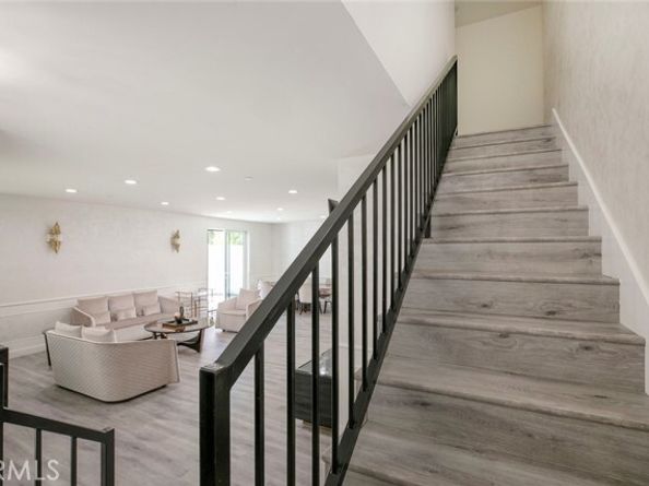 9124 N Nilo Lane, Panorama City (los Angeles) CA 91402