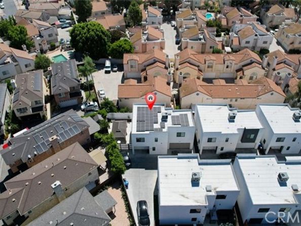 9124 N Nilo Lane, Panorama City (los Angeles) CA 91402