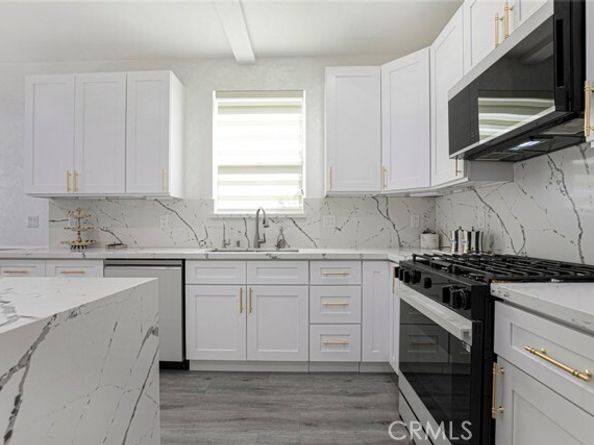 9124 N Nilo Lane, Panorama City (los Angeles) CA 91402