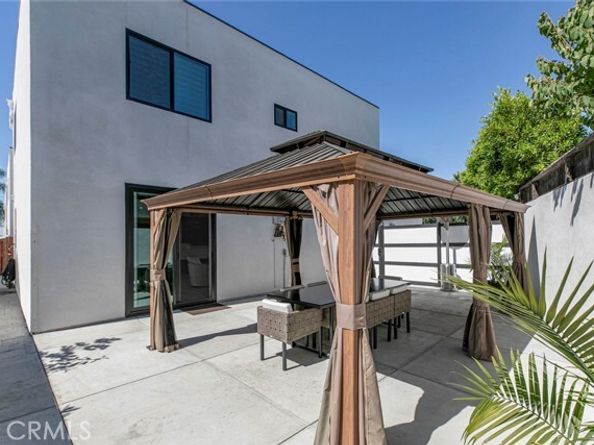 9124 N Nilo Lane, Panorama City (los Angeles) CA 91402