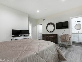 9124 N Nilo Lane, Panorama City (los Angeles) CA 91402
