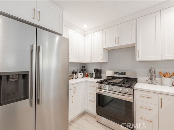 7449 Alabama Avenue, Canoga Park (los Angeles) CA 91303